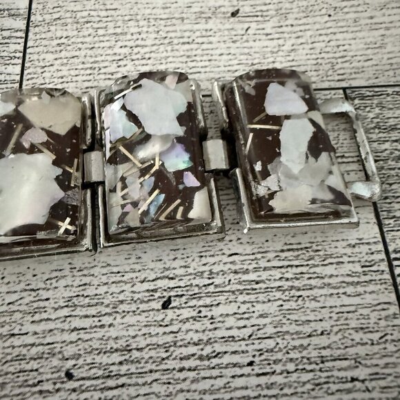 Vintage Wide Chunky Silver Tone Confetti Lucite Link Bracelet Collector’s Item - Picture 4 of 7